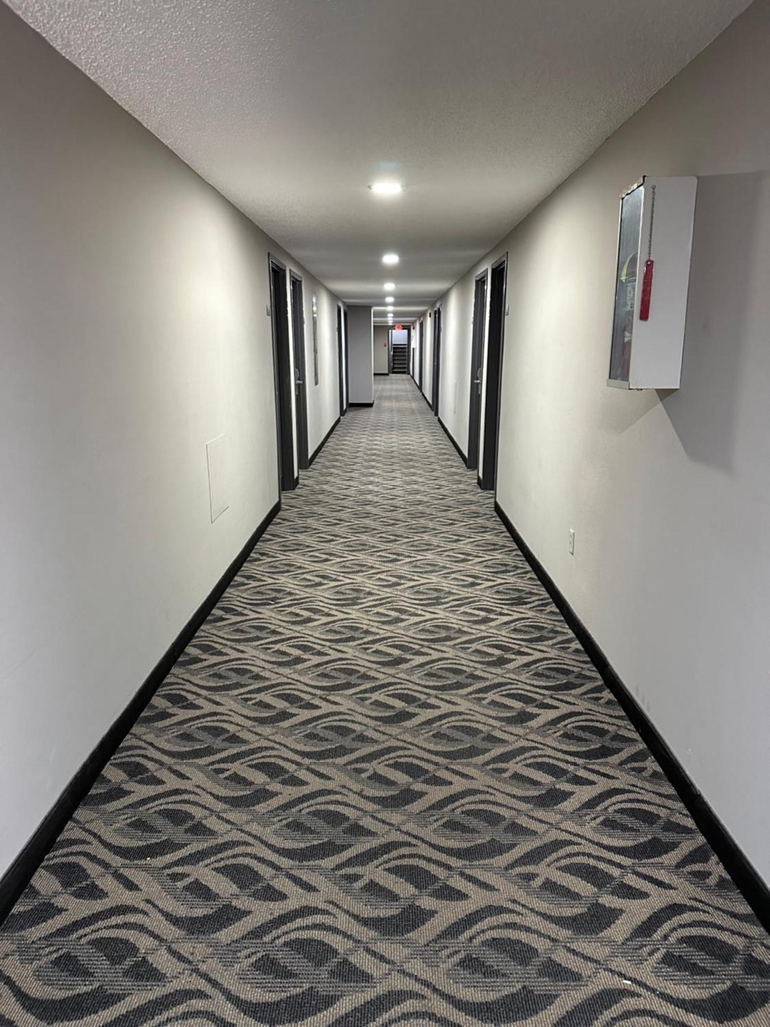 Yankton Inn Bagian luar foto
